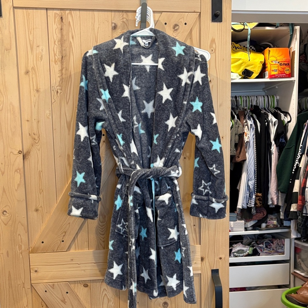 Sonoma Gray Star Fleece Robe